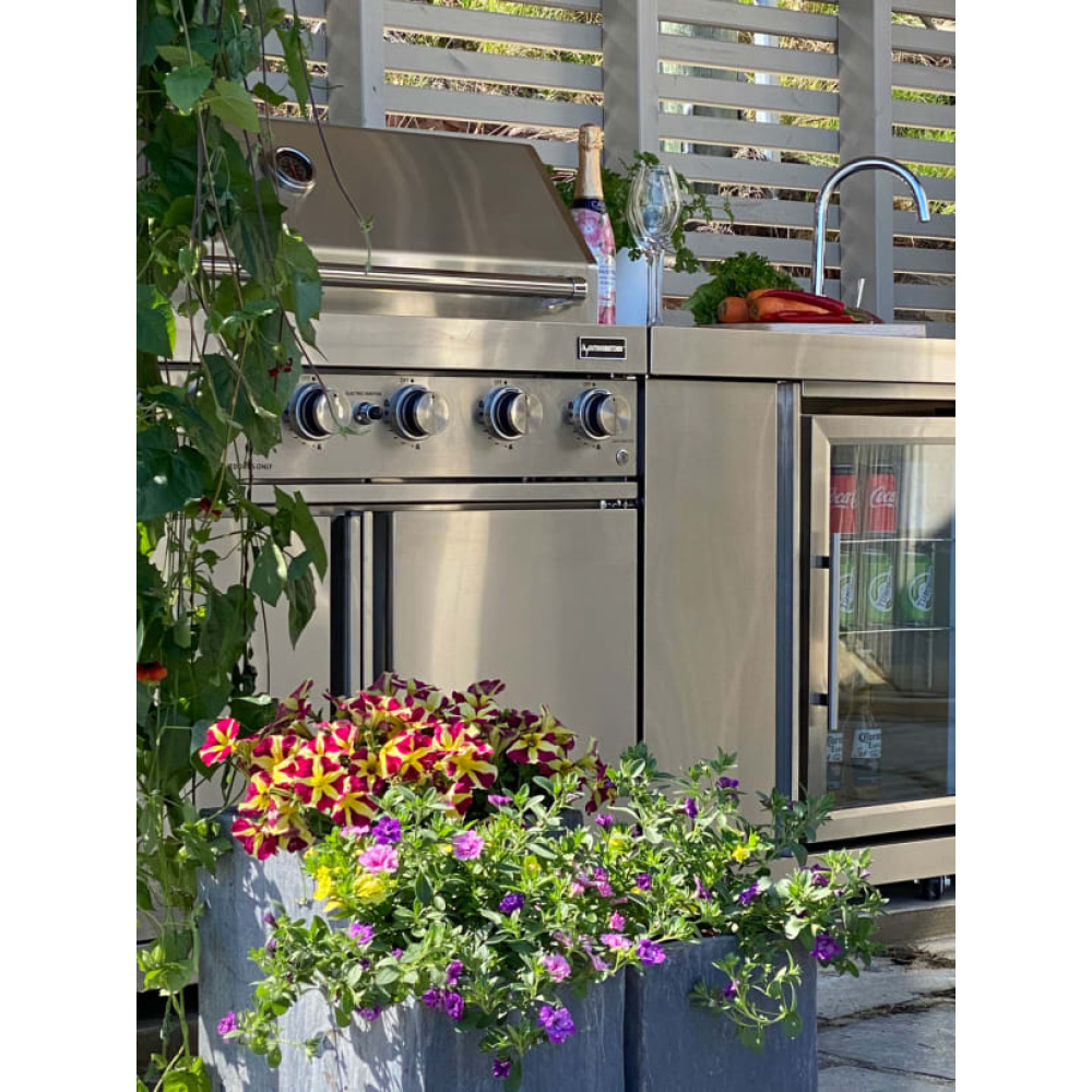 stainless collection free standing gas grill with 6 burners and infrared system 9 1